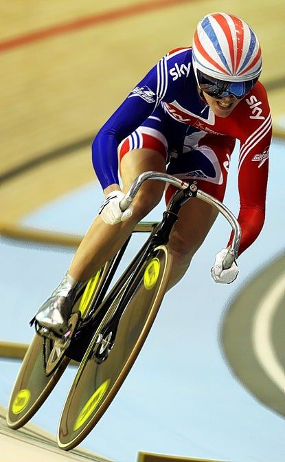 Victoria Pendleton has hinted she could retire from cycling altogether after London 2012. Victoria Pendleton, Cycling Inspiration, Mtb Shoes, Track Cycling, Cycling Motivation, Road Bike Women, Mountain Bike Shoes, Cycling Photos, Track Bike