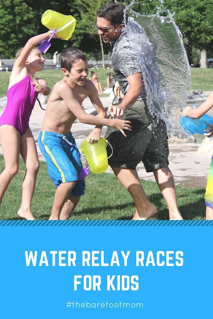 5 Fun Water Relay Races For Kids! These are great for birthday parties, homeschool get togethers, and other group events. #thebarefootmom Relay Races For Kids, Summer Water Games, Kids Relay Races, Relay Games For Kids, Fun Water Games, Outdoor Water Games, Field Day Games, Relay Games, Water Games For Kids