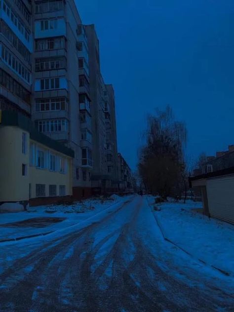 Blue Hour Photography, Blue Aesthetic Dark, Europe Aesthetic, European Aesthetic, Night Vibes, Blue Hour, Snowy Day, Dark Photography, Feeling Blue