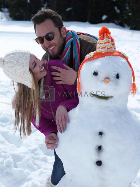 Night In Ideas, Build A Snowman, Young Couple, Winter Day, Night In, Image Illustration, Vector Design, Free Stock Photos, Date Night