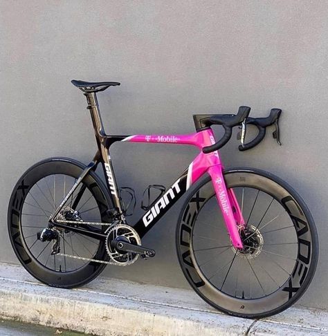 8 CYCLE on Instagram: “Giant T-Mobile 😜 📸 @the_ultimate_bikes #roadbike #cycling #8cycle #roadcycling #tourdefrance #parisroubaix #cyclingbike #cyclinglife…” Giant Bike, Bicycle Crafts, Sports Tips, Giant Bicycle, Bike Craft, Cycling Inspiration, Giant Bikes, Bicycle Diy, Bicycle Workout