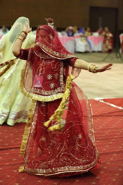 Ghoomar is a traditional folk dance of Rajasthan, India. It was Bhil tribe who performed it to worship Goddess Sarasvati which was later embraced by other Rajasthani communities. The dance is chiefly performed by veiled women who wear flowing dresses called ghaghara. Folk Dance, Flowing Dresses, Rajasthan India, World's Best, Amazing Women, Worship, Formal Dresses Long, Women Wear, India