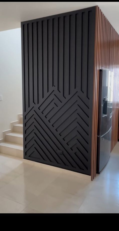 Stair Feature Wall Ideas, Wall Molding Office, Accent Wall On Stairs, Stairs Accent Wall, Feature Wall Panelling, Stairs Feature Wall, Stairwell Accent Wall, Tv Fal, House Wall Design