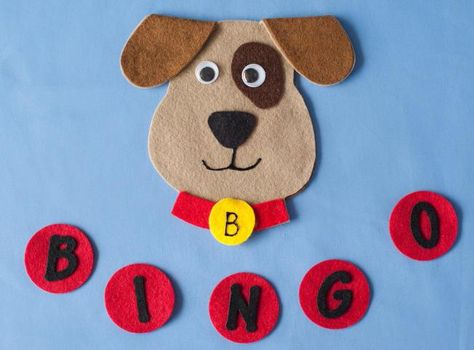 Sing the song but use other words or children's names. Have kids point to the letters of the word as they sing. They could even put the letters on as they sing the song. Felt Board Patterns, Owl Templates, Felt Templates, Flannel Board Stories, Crown Template, Flannel Friday, Felt Board Stories, Flannel Boards, Butterfly Mobile