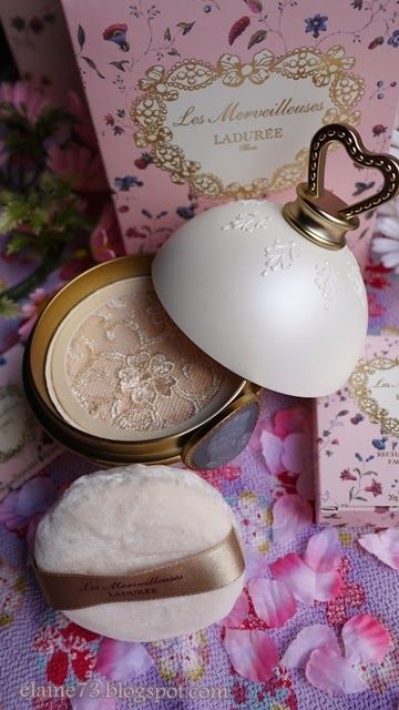 Ribbons, Rainbows and PixieDust // Singapore Lifestyle & Beauty Blog: Ladurée Les Merveilleuses - Laduree Makeup Haul Laduree Makeup, Alat Makeup, Kawaii Makeup, Inspiration Tattoos, Makeup Package, Makeup Haul, Fancy Makeup, Vintage Cosmetics, Vintage Makeup