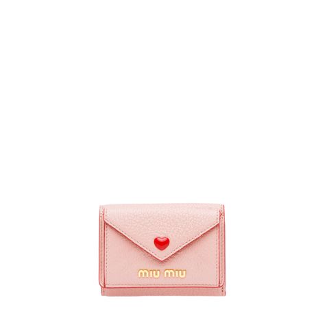 Small Madras Love wallet Orchid pink | Miu Miu Pink Miu Miu, Prada 2005, Cute Wallets, Miu Miu Wallet, Designer Wallets, 2024 Vision, Mode Inspo, Cute Bags, Heart On