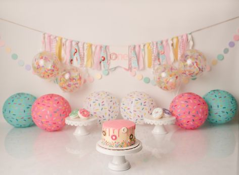 Two Sweet Smash Cake, Sweet One Birthday Cake Smash, Sweet One Cake Smash Photos, Sprinkle Cake Smash, Smash Cake Sweet One, Sweet One Smash Cake Photoshoot, Sweet One First Birthday Smash Cake, Two Sweet Photoshoot, Two Sweet Photoshoot Ideas