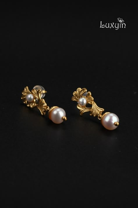 Pearl Earing Designs, Pearls Earrings Gold, Pearl Earrings Studs, Simple Pearl Earrings, Gold Earrings For Kids, Small Earrings Gold, Pearl Earrings Designs, Simple Gold Earrings, Pearl Earrings Gold