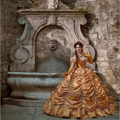 Bell Beauty And The Beast, Belle Ballgown, Beauty And The Beast Quince, Beauty And The Beast Dress, Dresses Sweet 16, Gown Dress Party Wear, Belle Gown, Beauty And Beast Wedding, Paisley Bedding