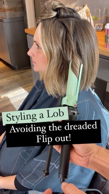 Styling A Lob, Lob Styling, Short Hair Waves, Hair Curling Tips, How To Curl Short Hair, Bob Haircut With Bangs, Bob Haircut For Fine Hair, Lob Hairstyle, Lob Haircut