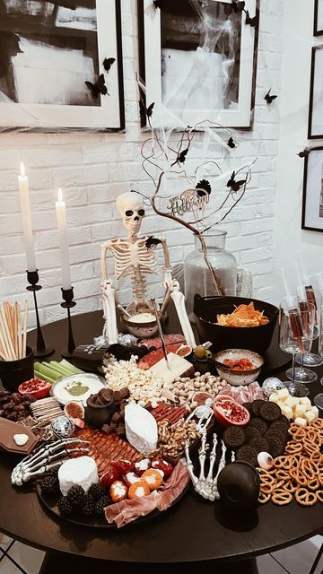 Girls Night In Halloween Ideas, Girls Halloween Night Ideas, Girls Halloween Night In, Halloween Girls Night Decorations, Halloween Themed Girls Night Ideas, Girls Night Halloween Party Ideas, Halloween Themed Girls Night, Halloween Happy Hour Ideas, Halloween Girls Night Food