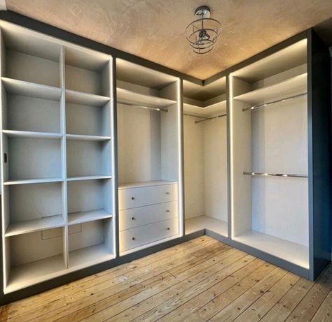 Closet With Led Lights, Stylish Room Decor, Bedroom Built In Wardrobe, Dressing Design, Dressing Room Decor, Dream Closet Design, Dark Space, Closet Design Layout, Closet Renovation