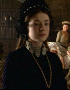 Mary The Tudors, The Tudors Mary Tudor, Tudors Costumes, The Tudors Costumes, Pink Dressing Gown, Black And Grey Dress, Green And Gold Dress, Silver Grey Dress, Oc Dress