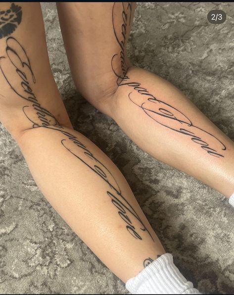 Back Of Thigh Script Tattoo, Grunge Heart Tattoo, Corset Tattoo, Back Of Leg Tattoos, Tattooed Woman, Cursive Tattoos, Calligraphy Tattoo, 4 Tattoo, Leg Tattoos Women