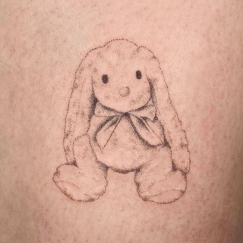 Bunny Teddy Tattoo, Stuffed Bunny Tattoo, Doll Tattoo Ideas, Stuffed Animal Tattoo, Teddy Bear Tattoo, Lamb Tattoo, Soft Tattoo, Snoopy Tattoo, Bunny Tattoo