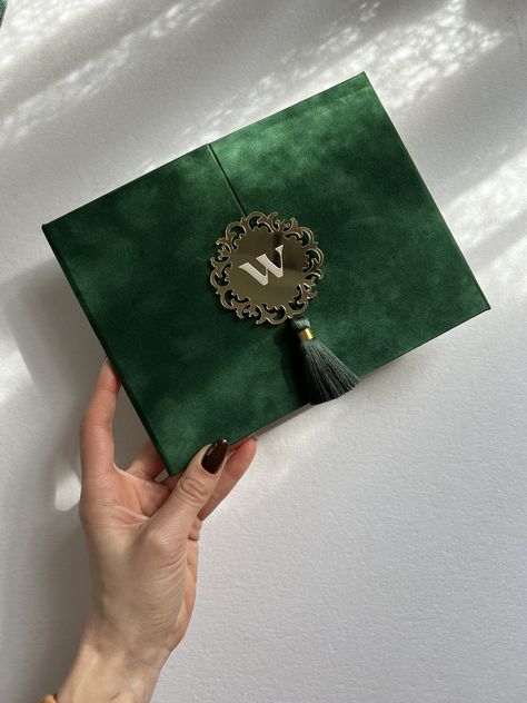 ♥ Custom Green Velvet Suede Invitations ♥ The most unique and beautiful stationery you can find ♥ W H Y ∙ Y O U ' L L ∙ L O V E ∙ I T * Every invitation design can be customized in any way, for any event! * In our production we use only high quality materials that help to create a lasting impact on whoever receives our products. * We are very responsible and ready to help the client to have en very satisfied experience. I N V I T A T I O N ∙ D I M E N S I O N S * VELVET ENVELOPE SIZE: 6.1″ x 7.8 Booklet Invitation, Velvet Invitation, Velvet Envelope, Nz Wedding, Acrylic Invitation, Luxury Invitation, Acrylic Invitations, Beautiful Stationery, Cover Book