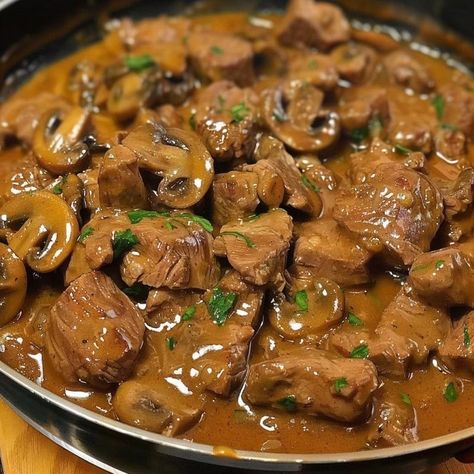 Beef Tips With Mushroom Gravy, Crock Pot Beef Tips, Beef Tips And Gravy, Dried Rosemary, Dried Thyme, Cremini Mushrooms, Beef Tips, Mushroom Gravy, Bouillon Cube