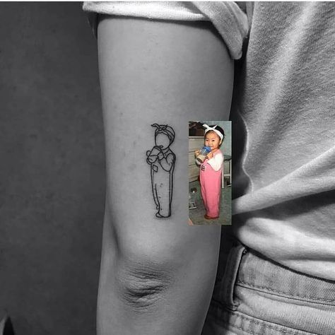 Mom Baby Tattoo, Mutterschaft Tattoos, Baby Tattoo Designs, Unusual Tattoo, Tattoo Trend, Cat Tattoos, Inspiration Tattoos, Tiny Tattoo, Home Tattoo