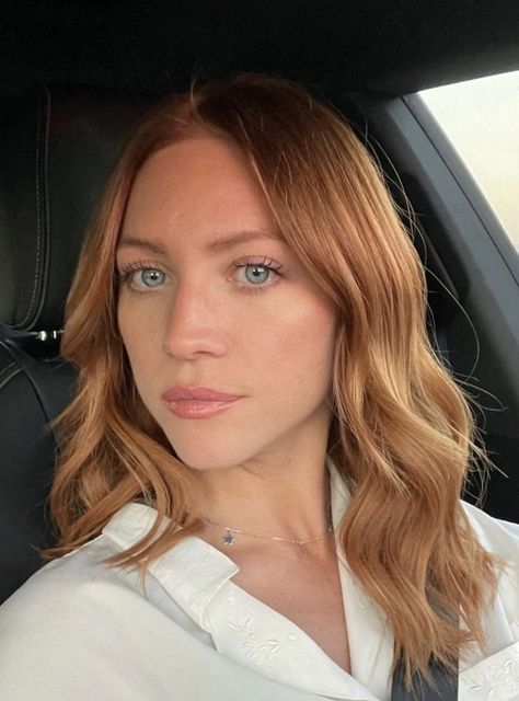 Champagne Blonde Hair, Strawberry Blonde Hair Color, Red Hair Inspo, Brittany Snow, Red Hair Don't Care, Strawberry Blonde Hair, Auburn Hair, Copper Hair, Strawberry Blonde