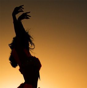 Shadow Dance. This would be fun with a lot of friends Fire Dancer Aesthetic, Sacred Feminine Aesthetic, Free Spirit Photography, Leo Moon, Spirit Photography, Vision 2024, Dance Aesthetic, Middle Eastern Art, Yennefer Of Vengerberg