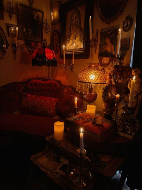 Living Room Ideas Gothic, Gothic Interiors Victorian, Witches Room Aesthetic, Dark Feminine Aesthetic Living Room, Red Victorian Living Room, Dark Red Living Room Ideas, Soft Lighting Aesthetic, Red And Black Living Room Decor, Victorian Goth House