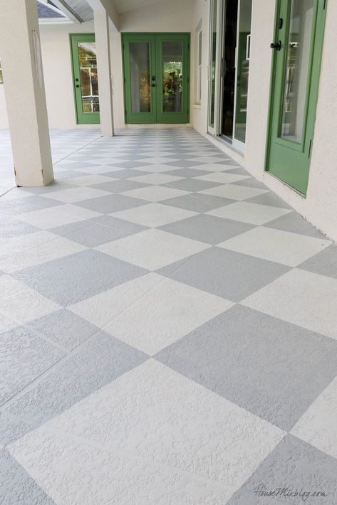 Painted Back Porch Concrete, Painted Outdoor Patio, Painting Concrete Floors Outdoor, Painting A Concrete Patio, Checkerboard Painted Concrete, Checkerboard Patio Floor, Paint Patio Floor, Paint Outdoor Concrete Patio, Painted Checkerboard Floor Porch