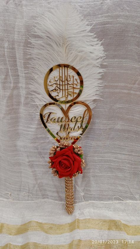 Nikha Pen And Mirror, Nikha Pen Decoration Ideas, Nikah Pens Ideas, Nikkah Pen Diy, Nikha Pen Design, Nikah Pen Diy, Nikkah Pen Decoration Ideas, Nikkah Pen With Name, Bridal Mirror