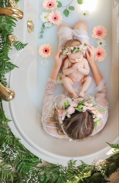 Maternity Photo Milk Bath, Mommy And Me Bathtub Photoshoot, Flower Milk Bath Maternity Shoot, Bath Shoots Photo Ideas, Newborn Bath Photoshoot, Bathtub Pregnancy Photoshoot, Milk Bath Maternity Photos, Maternity Photography Milk Bath, Baby Spa Photoshoot