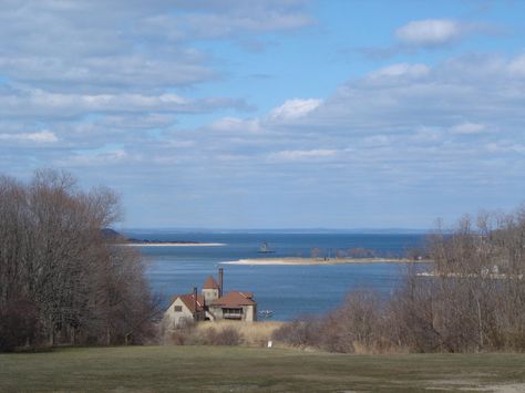 Huntington, NY : Coindre Hall overlooking Huntington Harbor, great dog park Long Island Mansion, Huntington New York, Lovely Scenery, New England Aesthetic, England Aesthetic, The Gilded Age, Long Island Sound, Vintage Pics, Style Pictures