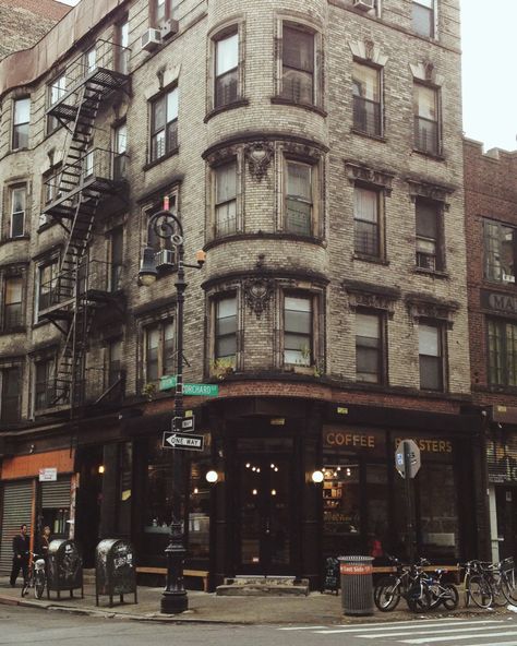 living above a coffee shop......glorious!  Oh the smells ;) Apartment Above Shop, New York Coffee Shop Aesthetic, New York Coffee Shop, New York Coffee, Cafe New York, Travel 2024, Coffee Shop Aesthetic, Shop Aesthetic, Coffee Culture