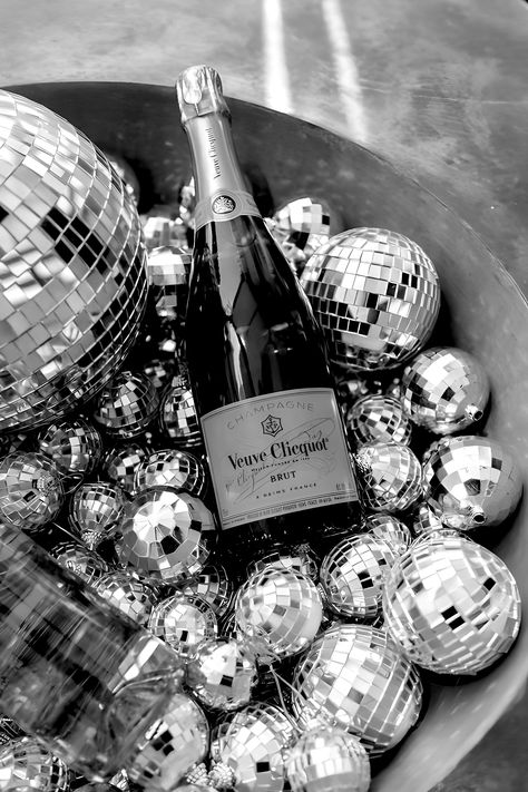 Disco Ball Champagne Poster, Bar Cart Print, Black and White, Funky Trendy Wall Art, Disco Party Decor, Cocktail Wall Art, Vintage Bar Print Black And White Disco Ball Aesthetic, Black And White Champagne Aesthetic, New Years Disco Party Ideas, Black And White Nye Party, Disco Cocktail Party, Black White And Gold Birthday Party, Black And White Bday Theme, 25th Party Ideas, Vintage Disco Ball Aesthetic