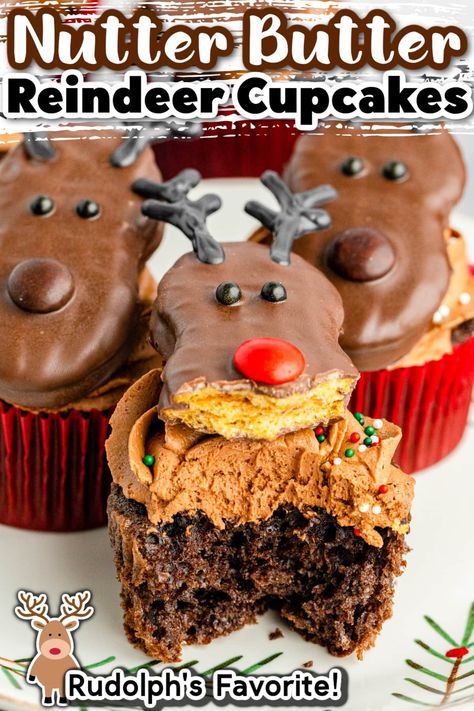 These Reindeer Cupcakes, topped with an adorable chocolate dipped Nutter Butter reindeer cookie, make the perfect sweet treat for your next Christmas party! Rudolph Cupcakes, Christmas Dessert Tray, Shortbread Bites, Deco Cupcake, Reindeer Cupcakes, Crazy Adventures, New Year's Desserts, Kid Life, Reindeer Games