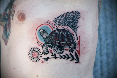 Box turtle tattoo Red Eared Slider Turtle Tattoo, Box Turtle Tattoo, Geology Tattoo, Dave Tattoo, Tortoise Tattoo, Eastern Box Turtle, World Turtle, Turtle Tattoos, Turtle Tattoo Designs