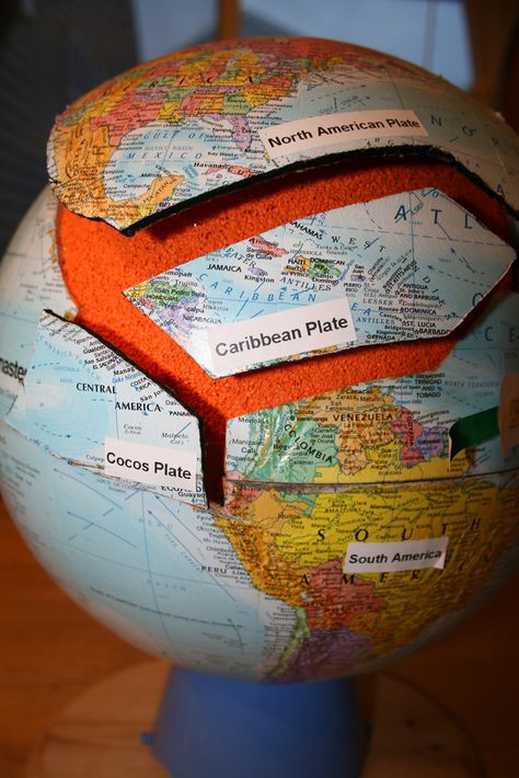 Plate tectonics | 3D earth model showing raised plates | the4th dimension | Flickr Tectonic Plates Puzzle, Tectonic Plates Model, Earth Model, Earth Science Activities, Science Earth, Middle School Science Classroom, Space Classroom, Secondary Science, 8th Grade Science