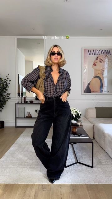 Georgina Lennon on Instagram: "3 recent looks for…🥗🛍️🍷 Look 1; Shirt @thefrankieshop Jeans & boots @zara ref. 9863/200 & 2116/210 Bag @newbottega Look 2; Top & bag @zara ref. 3067/103 & 6092/210 Skirt is last year zara, but any black maxi would work! Heels @hm Look 3; Jacket & jumper @zara ref. 8412/324 & 6771/126 Jeans @levis 501 90’s Trainers @adidas Bermudas" Georgina Lennon, Trainers Adidas, Work Heels, Trainers Outfit, Bag Zara, Look Office, Mum Fashion, Jeans Boots, Jeans Levis