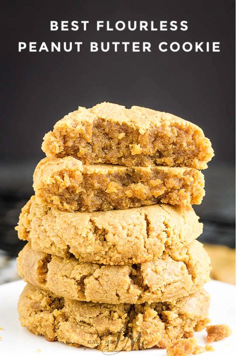 Best Flourless Peanut Butter Cookies takes just one bowl and just a few ingredients and has a bold, robust peanut butter flavor. #cookies #flourless #peanutbutter #recipe #easy #baked #Christmas #Christmascookies #cookietray Basic Cookie Recipe, Chocolate Chip Shortbread Cookies, Quick Cookies, Flourless Peanut Butter Cookies, Salted Caramel Mocha, Best Peanut Butter Cookies, Classic Peanut Butter Cookies, Basic Cookies, Cake Mug