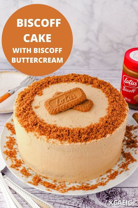 This easy Lotus Biscoff cake with cookie butter buttercream and is the answer to all your Biscoff cravings. Perfect for a special occasion or when friends pop over! Lotus Biscoff Cake Recipe, Lotus Cookie Cake, Biscoff Whipped Cream, Biscoff Cake Recipe, Biscoff Desserts, Lotus Biscoff Cake, Cookie Butter Cake, Biscoff Buttercream, Lotus Biscoff Spread