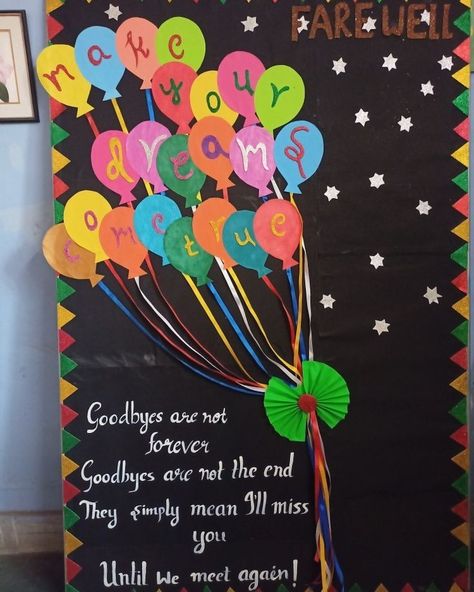 Farewell Classroom Decoration, Farwell Decorations Idea, School Notice Board Ideas Student, Aesthetic Soft Board Ideas, Farewell Chart Ideas, Farewell Rangoli Designs, Decorations For Farewell Party Ideas, Creative Notice Board Ideas, Decoration Ideas For Farewell Party In School