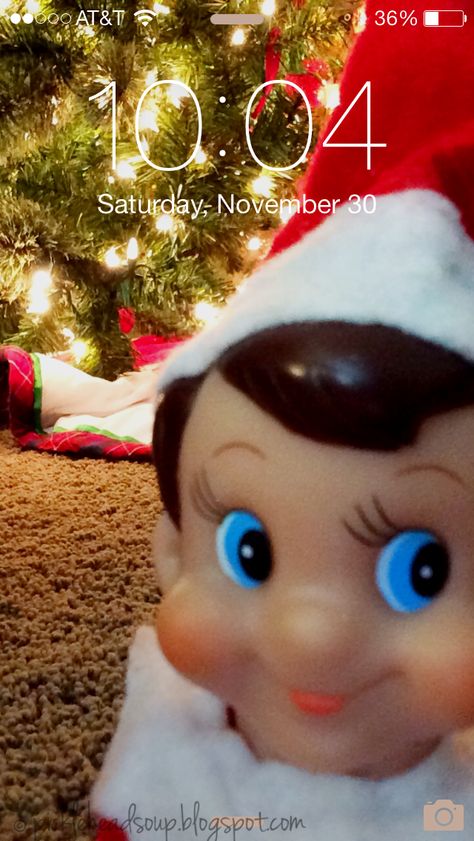 Set Picard's Selfie as the home screen pic on phone. Elf On The Shelf Selfie, Elf On The Shelves, Elf Shenanigans, Elf Christmas Decorations, Shelf Inspiration, Elf Magic, Awesome Elf On The Shelf Ideas, Xmas Elf, Elf Antics