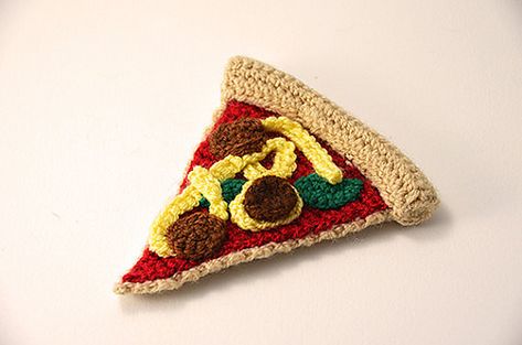 Finn’s Pick: Crochet Hamburger, Hotdog, Bagel, Taco, Pizza – His All-Time Faves! | KnitHacker Pizza Crochet, Food Crochet Pattern, Food Crochet, Light Worsted Weight Yarn, Toy Food, Crochet Food, Crochet Simple, Crochet Needles, Crochet Design