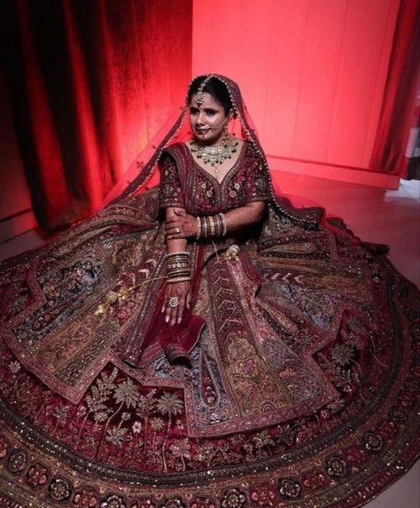 Bridal Lehanga 2024, Indian Bridal Wear Red, Candle Light Photography, Mehandi Function, Brother Wedding, Bride Photos Poses, Expensive Dresses, Bridal Lehenga Designs, Latest Bridal Lehenga