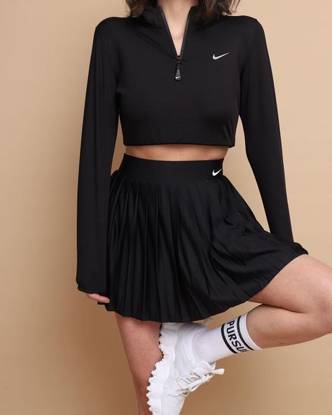 Tennis Outfit Women, Tennis Skirt Outfit, Fitness Wear Outfits, Gym Clothes Women, Casual Preppy Outfits, Classy Dress Outfits, Causual Outfits, Pinterest Outfits, Tennis Clothes