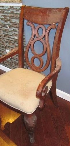 Wood Chair Restoration Diy, Chair Redo Ideas, Refinishing Chairs Wood, Painting Chairs Diy, Refinishing Chairs, Chair Makeover Diy, Antique Chairs Makeover, Reupholstering Chairs, Painted Chairs Diy