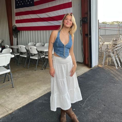 Folk Country Outfit, Cottage Cowgirl Outfits, Indie Cowgirl Outfits, Country Outfit Skirt, White Skirt Country Outfit, Country Concert Outfit Aesthetic, Coastal Cowgirl Concert Outfit, Noah Kahan Concert Outfit Ideas Summer, Lizzy Mcalpine Concert Outfit Ideas