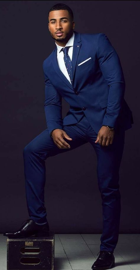 Black Man Blue Suit, Blue Suits For Men Prom, Blue Prom Suits For Men, Suits For Dark Skinned Men, Prom Suits For Guys, Mens Ties Fashion, Dark Navy Blue Suit, Prom Outfits For Guys, Prom For Guys