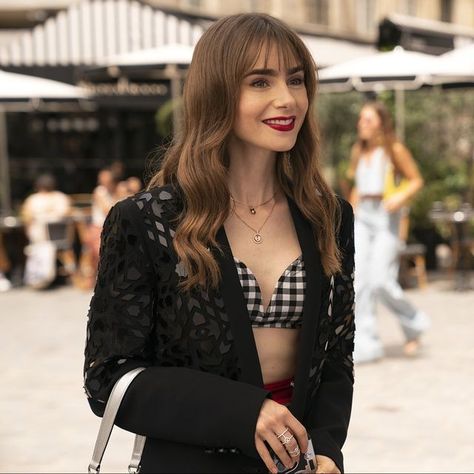 Emily In Paris Bangs, Emily In Paris Season 3, Parisian Makeup, Vegan Makeup Brands, Parisian Summer, Textured Bangs, Emily In Paris, French Women, Lily Collins