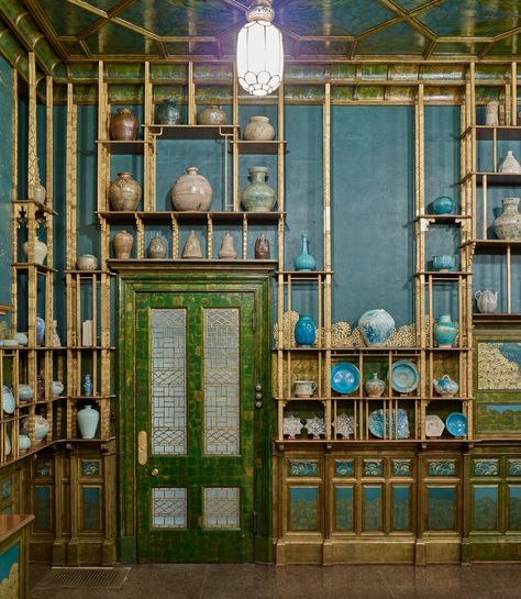 The Colorful Story Behind the Iconic Peacock Room | Architectural Digest Peacock Room, James Mcneill Whistler, Magnum Opus, Aesthetic Movement, Pre Raphaelite, A Nightmare, First Art, House On A Hill, Arts And Crafts Movement