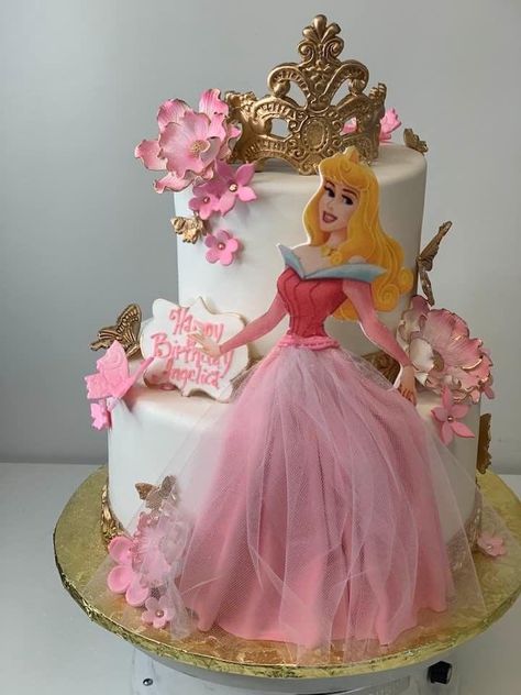 Arora Birthday Theme, Aurora Birthday Theme, Aurora Birthday Party Decorations, Princess Aurora Birthday Party Ideas, Aurora Themed Birthday Party, Princess Aurora Birthday Cake, Princess Aurora Theme Birthday, Aurora Cake Sleeping Beauty, Aurora Cake Ideas