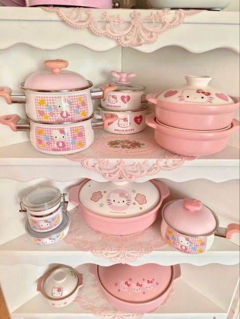 Kitchen Kawaii, Kitchen Decor Collections, Hello Kitty Kitchen, Hello Kitty House, Hello Kitty Rooms, Hello Kitty Pink, Pink Kitchen, Cute House, Cute Kitchen