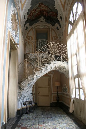 Palazzo Biscari in Catania, Sicilia. great use of space for a staircase. Casa Country, Stair Case, Stairway To Heaven, Spiral Staircase, Catania, Beautiful Architecture, Amazing Architecture, Railing, Palermo